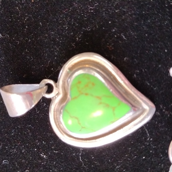 Silver heart and tear drop Magnesite earrings - Picture 3 of 4